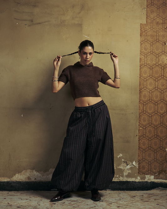 Dark Check Balloon Pants