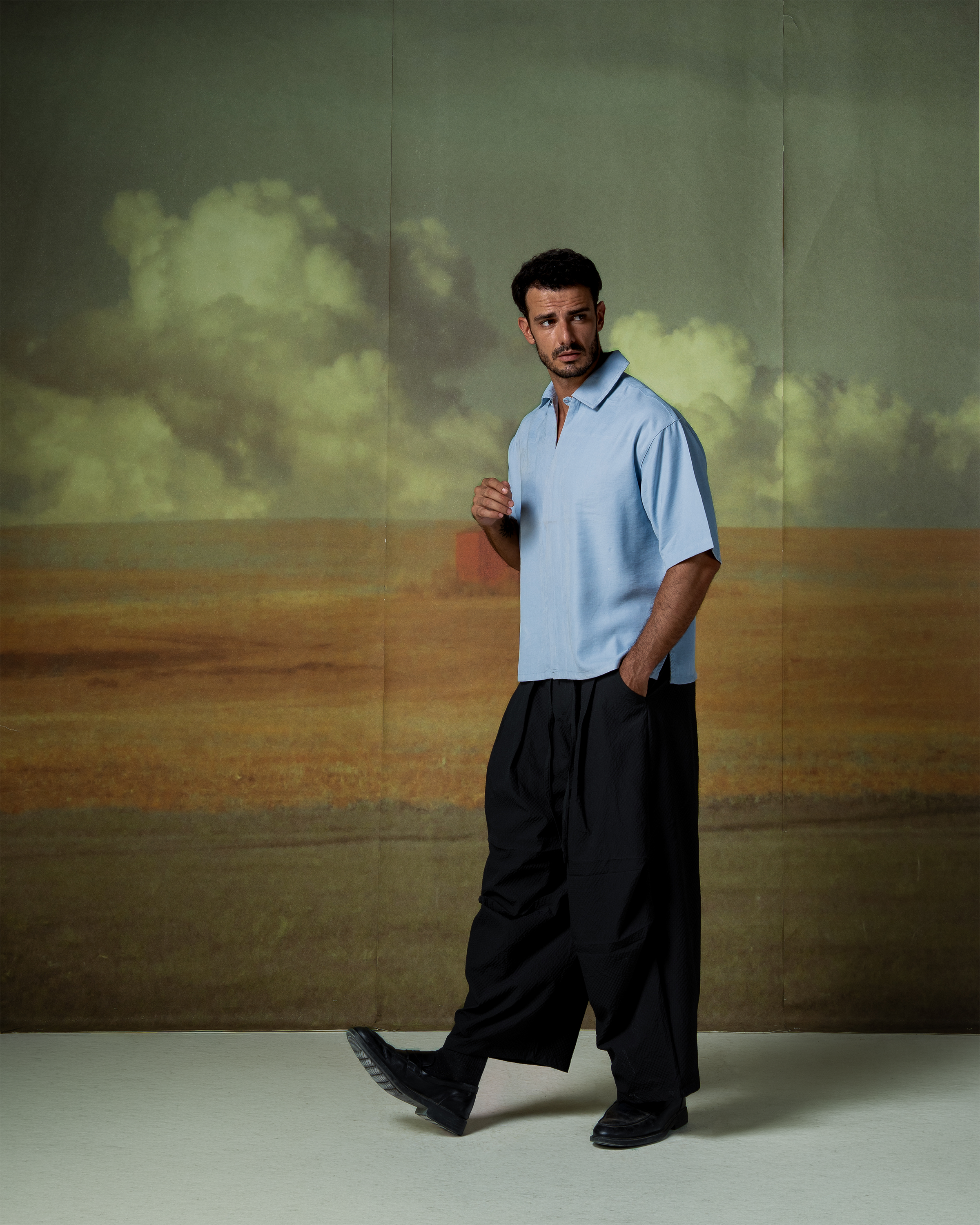 Black Pleated Volume Pants-2
