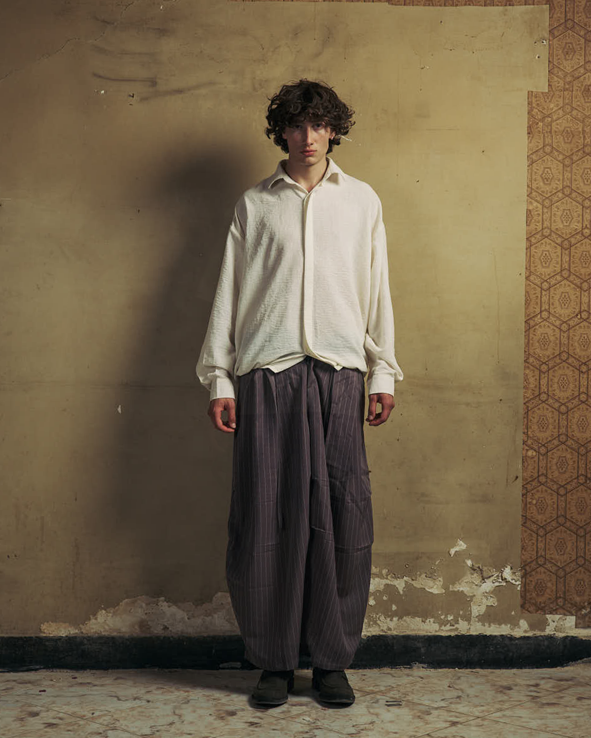 Grey Striped Pleated Volume Pants-4
